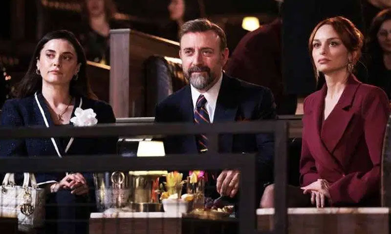 Kral Kaybederse dizisine sürpriz transfer! Gökçe Bahadır kadroda Kral Kaybederse dizisine sürpriz transfer! Gökçe Bahadır kadroda - 1. Resim