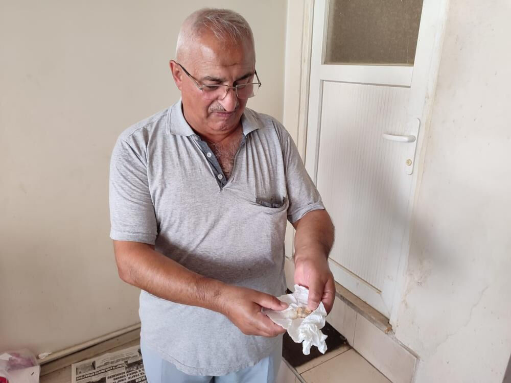 Öğle yemeği için aldığı ekmekten çıkan şoke etti! 