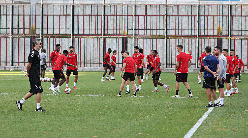 Samsunspor’un Avrupa yolculuğunda sırada ne var? 27 yıl sonra ilk! Panathinaikos'a yenilirse... - 2. Resim