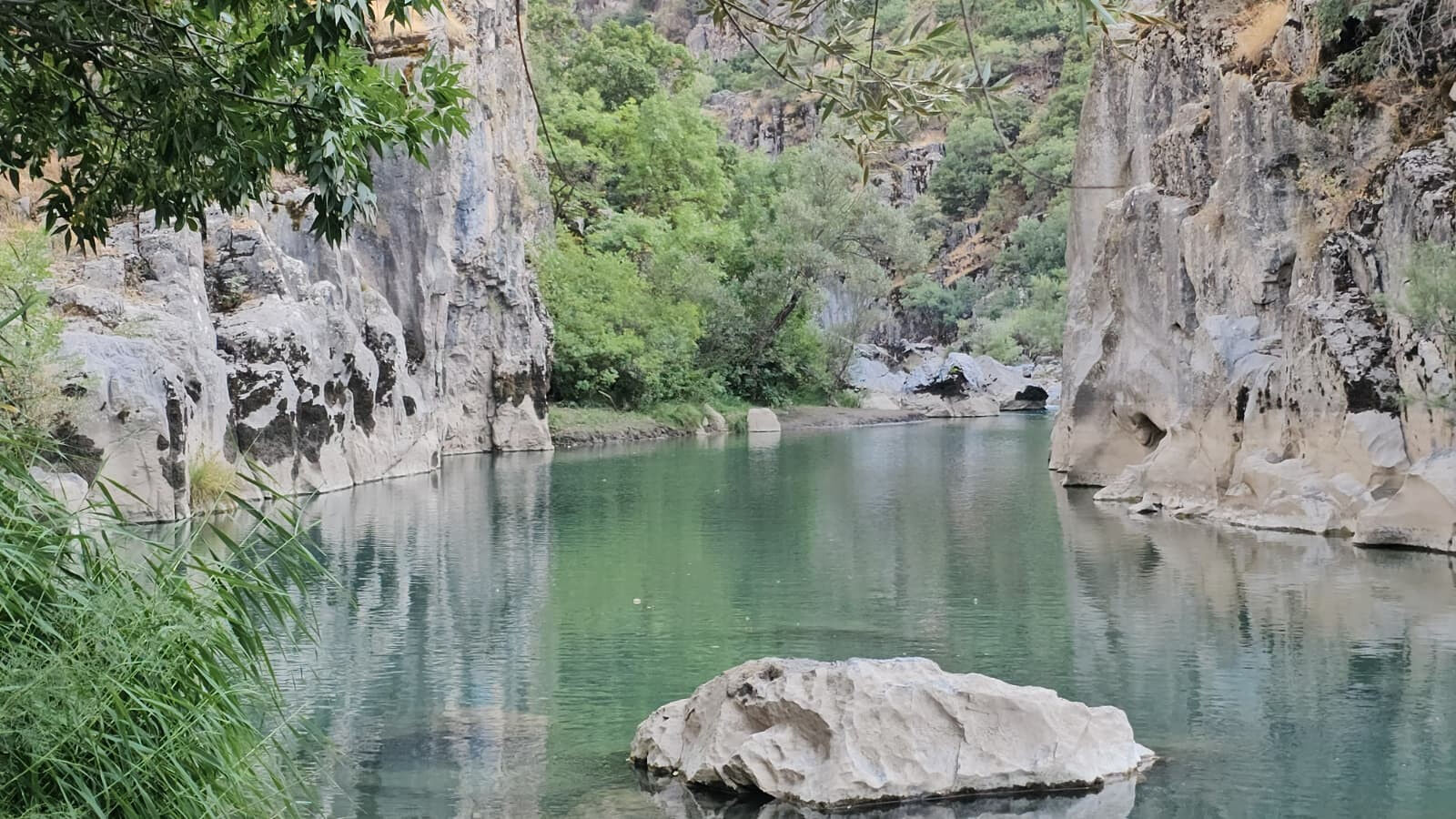 Üç il bu bölgede kesişiyor, gören hayran kalıyor! 'Saklı cennet' Masiro keşfedilmeyi bekliyor - 1. Resim