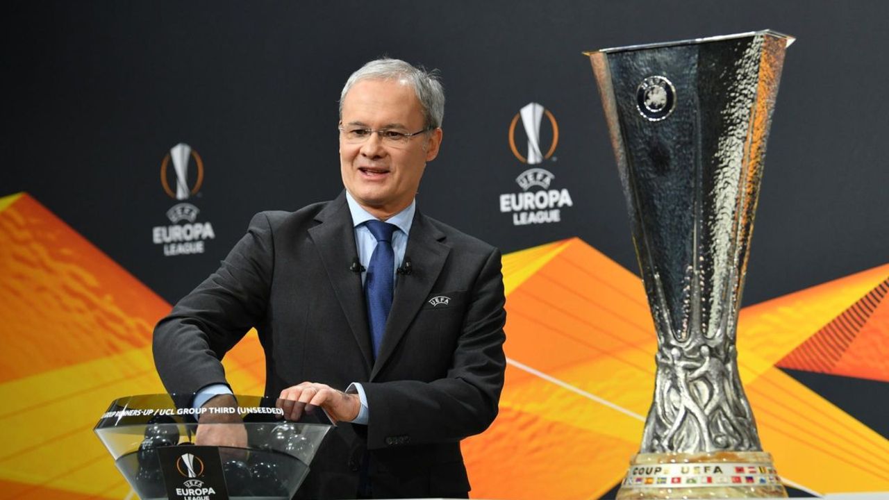 UEFA Avrupa Ligi torbalar belli oldu! Fenerbahçe’nin muhtemel rakipleri kimler? UEFA Avrupa Ligi torbalar belli oldu! Fenerbahçe’nin muhtemel rakipleri kimler?