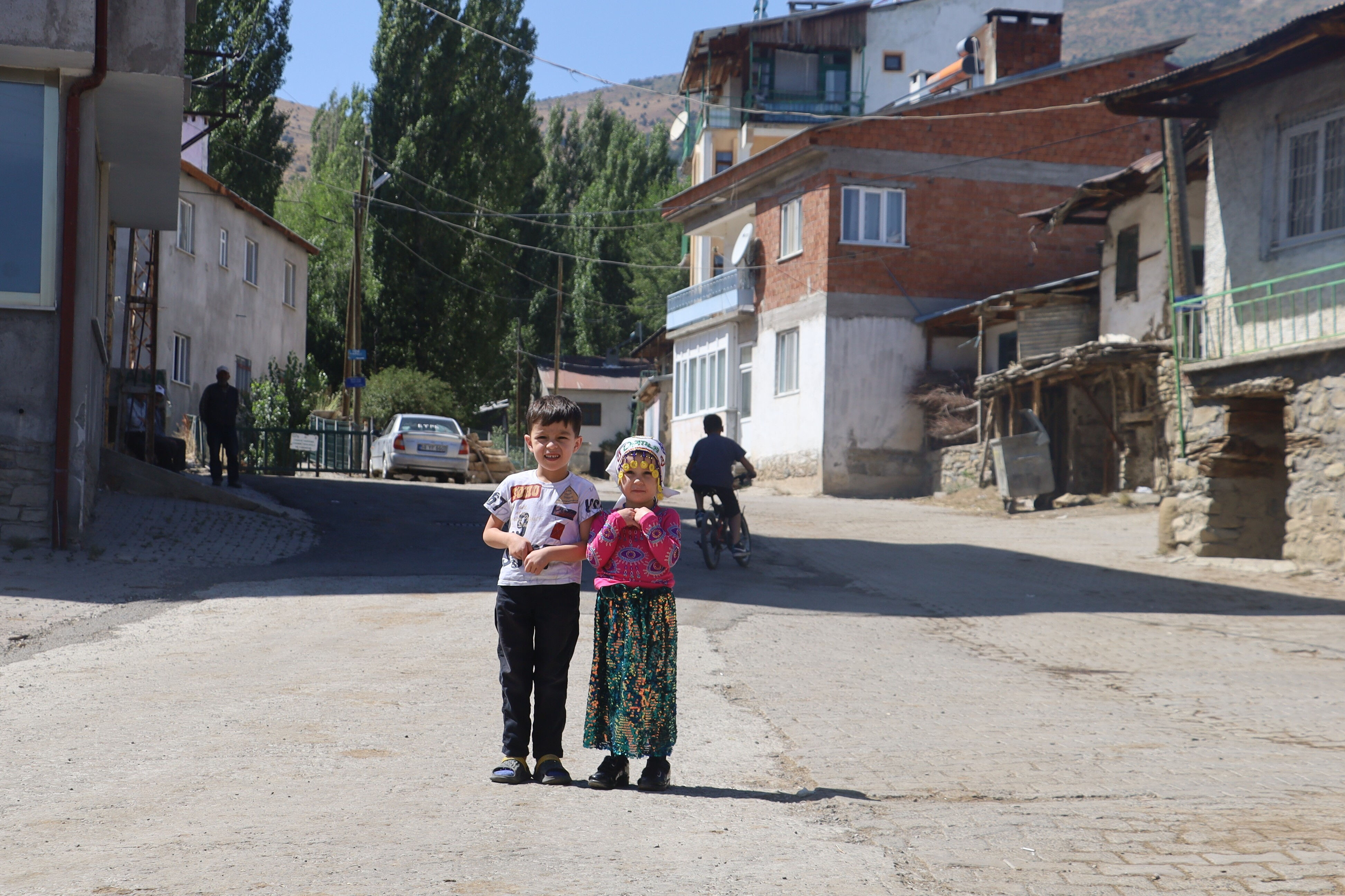 12 yıllık beklenti gerçek oldu! Köyde 7'den 70'e herkes havalara uçuyor: Mutluluktan 15 gündür uyku uyuyamıyoruz - 5. Resim