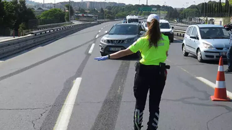 30 Ağustos yollar kapalı mı? İstanbul ve Ankara’da alternatif güzergahlar 30 Ağustos yollar kapalı mı? İstanbul ve Ankara’da alternatif güzergahlar - 2. Resim