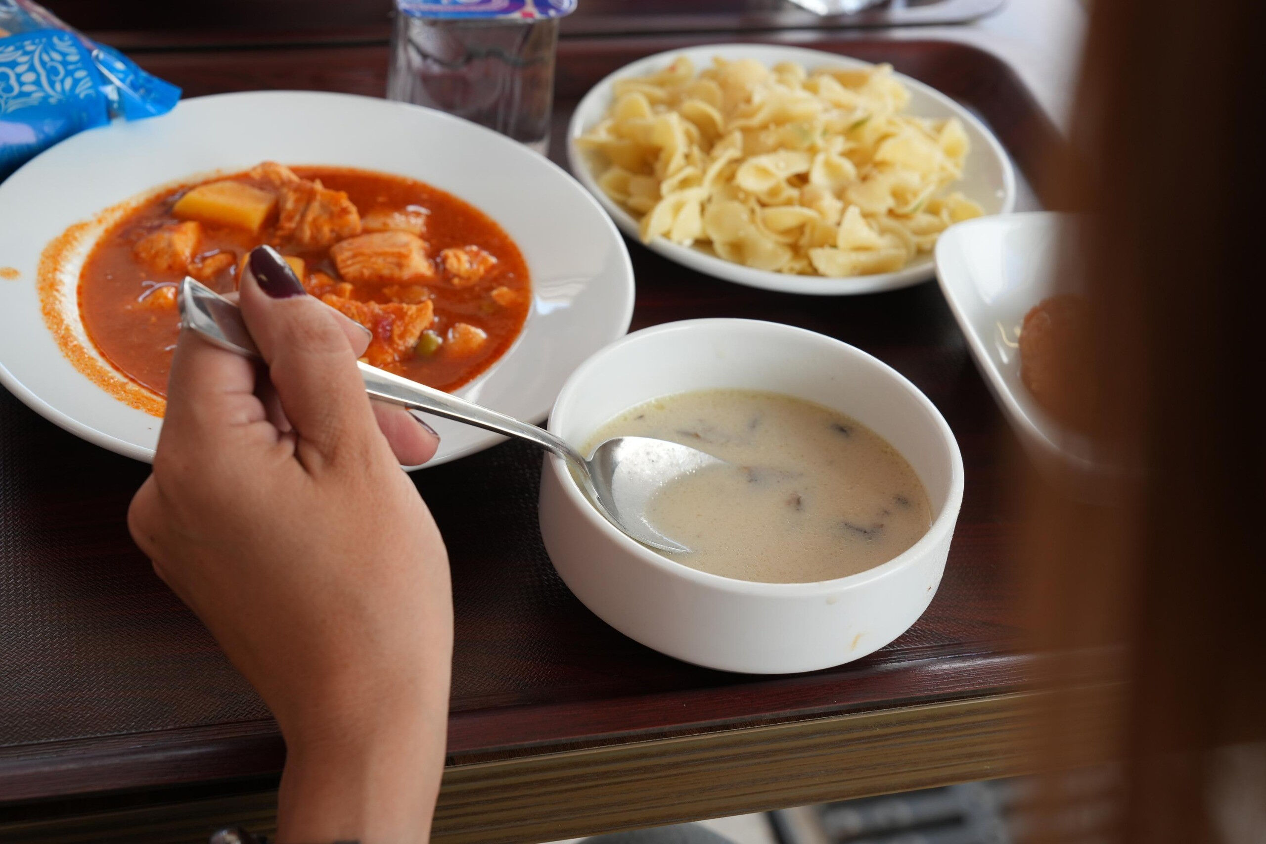 4 &ccedil;eşit yemek 120 TL! Bir belediye daha Kent Lokantası a&ccedil;tı, vatandaşlardan yoğun ilgi - 4. Resim