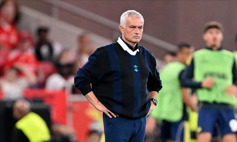 Alişan, Mourinho’nun ayrılığını sevinçle karşıladı! Yeni teknik direktör için önerisini paylaştı - 1. Resim