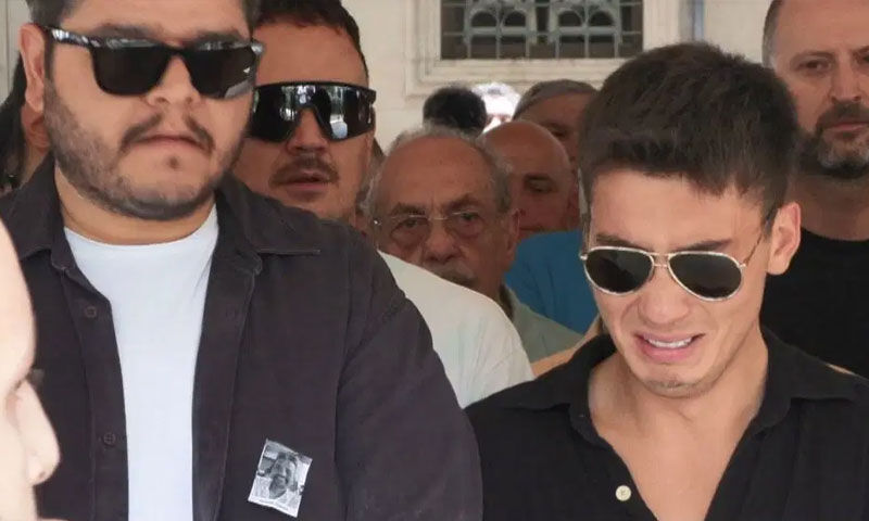 Baba acısı yaşayan Atakan Özkaya’dan yeni paylaşım! Gören herkes duygulandı - 1. Resim