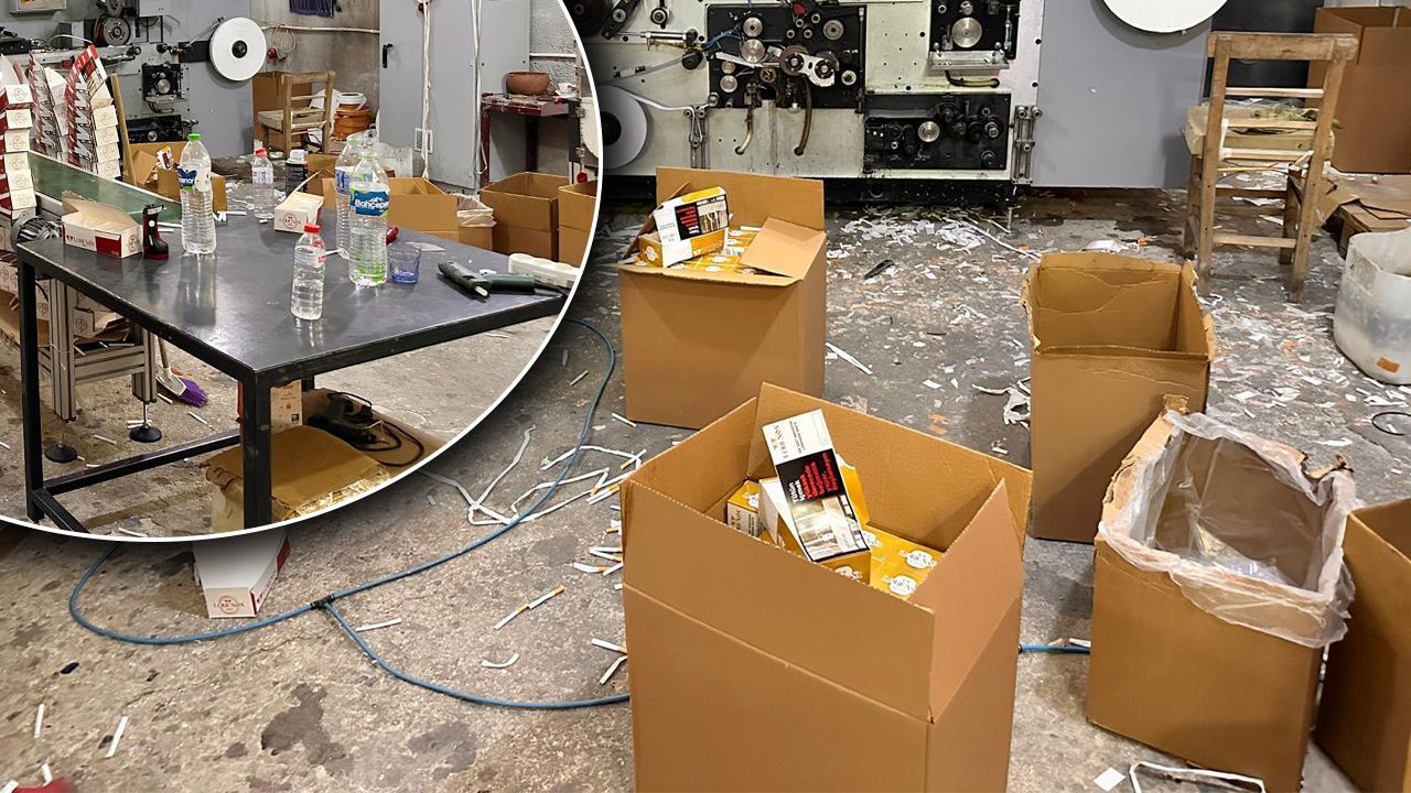 "Bardak üreteceğim" diyerek dükkan tutmuş! 20 milyon kaçak makaron ele geçirildi "Bardak üreteceğim" diyerek dükkan tutmuş! 20 milyon kaçak makaron ele geçirildi
