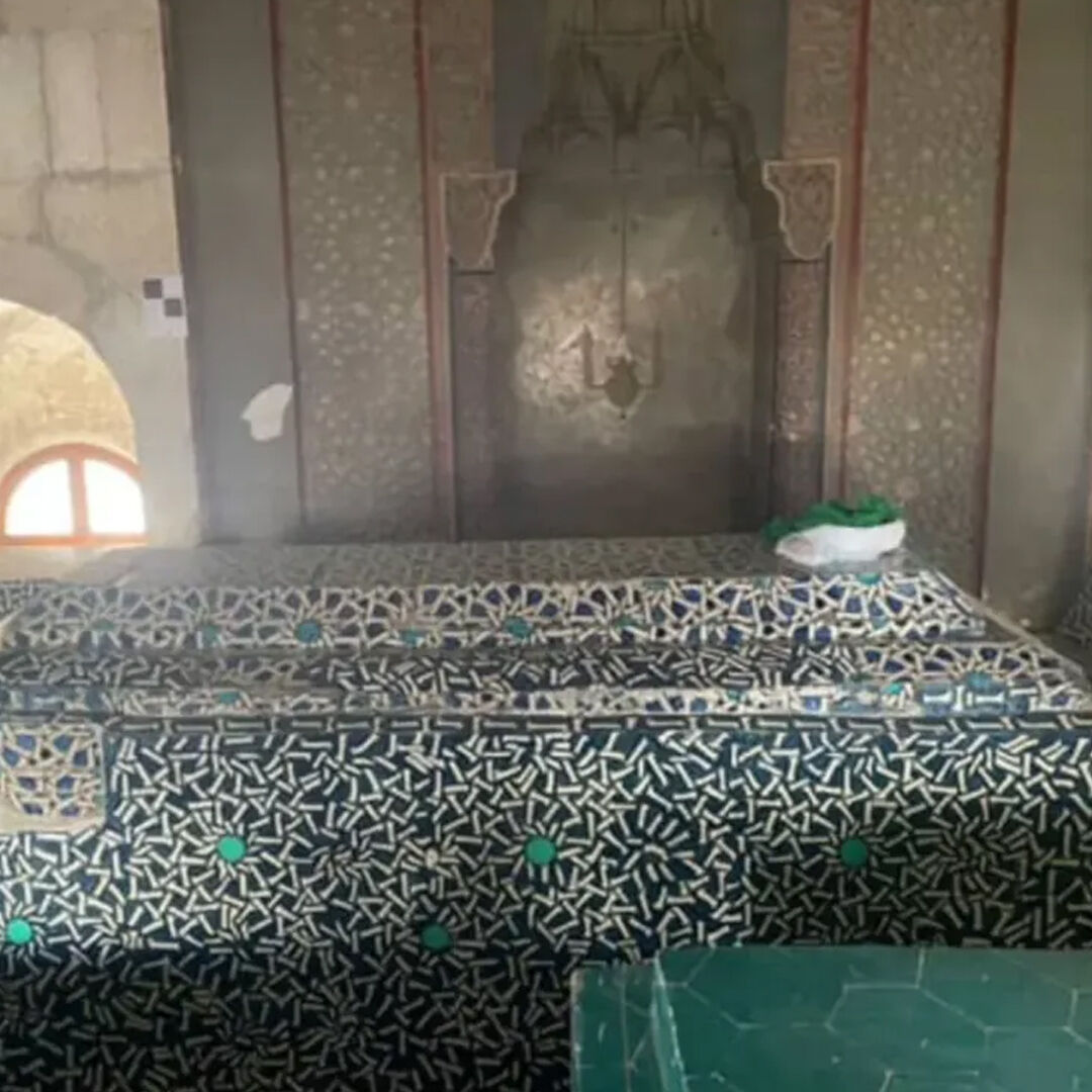 Selçuklu Sultanı 1. İzzettin Keykavus'un türbesindeki bakımsızlık tepki çekti - 3. Resim