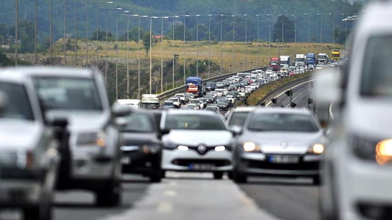 Bugün hangi yollar kapalı? 30 Ağustos'ta alternatif güzergahlar belli oldu Bugün hangi yollar kapalı? 30 Ağustos'ta alternatif güzergahlar belli oldu