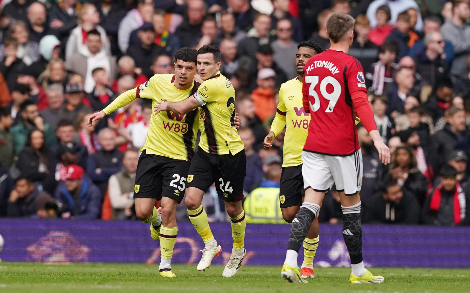 Manchester United - Burnley maçı hangi kanalda, ne zaman? Canlı yayın kanalı belli oldu - 3. Resim