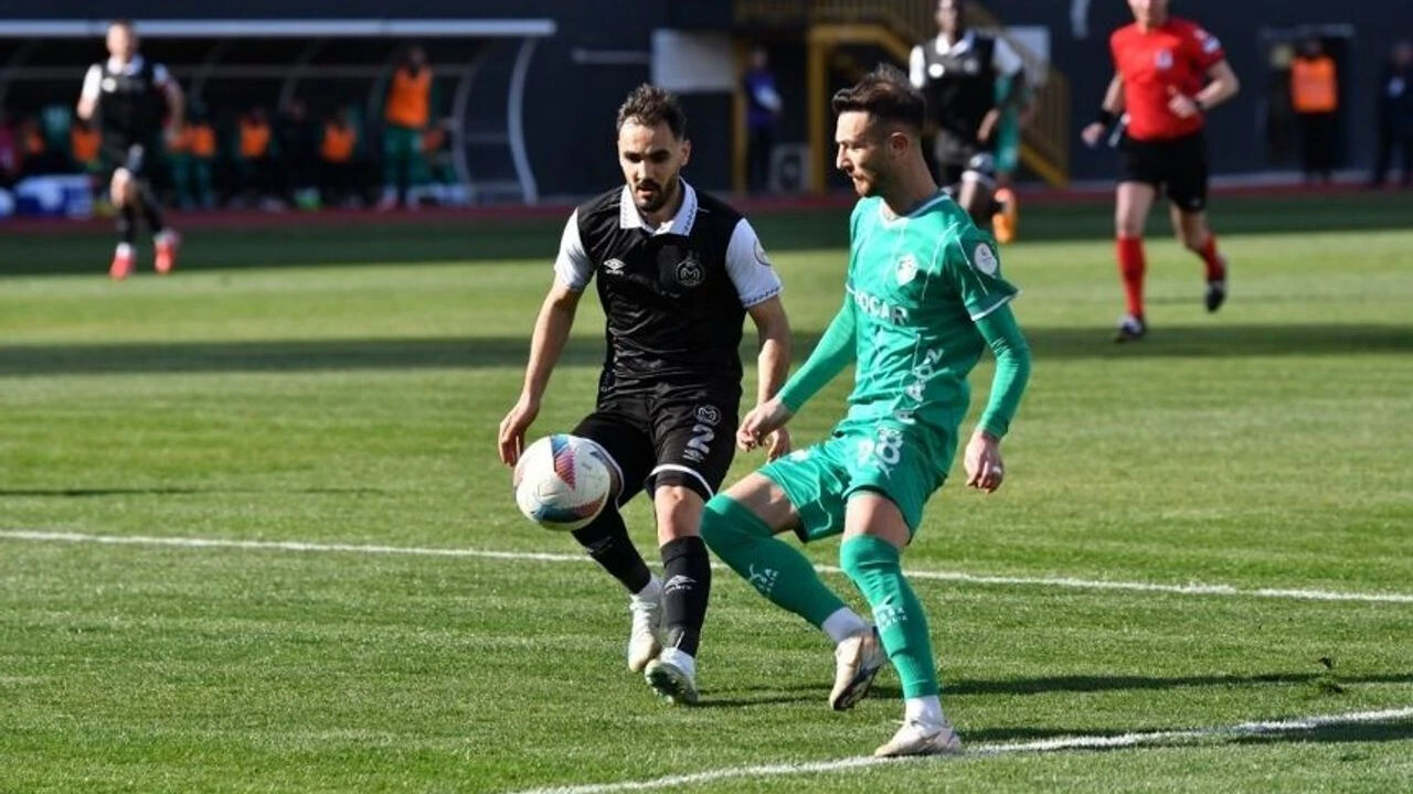 Şifresiz yayınlanacak! Manisa FK - Iğdır FK maçı hangi kanalda, nerede izlenir, saat kaçta? - 3. Resim