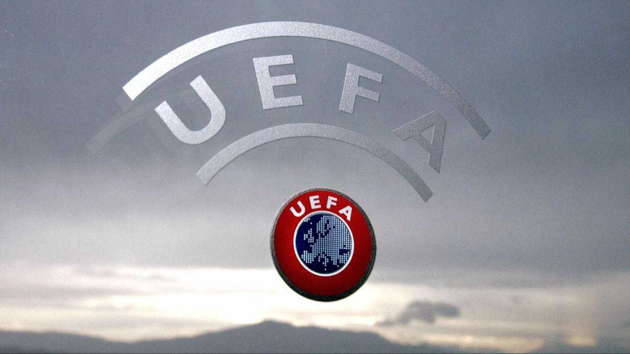 UEFA listesi ne zaman verilecek, Avrupa kadro bildirimi ne zaman? Son gün açıklandı! UEFA listesi ne zaman verilecek, Avrupa kadro bildirimi ne zaman? Son gün açıklandı!