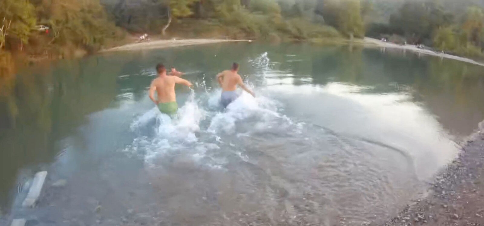 Arkadaşlarının ve piknikçilerin gözü önünde boğuldu! 25 yaşındaki genç Köprüçay Irmağı'nda can verdi. - 1. Resim