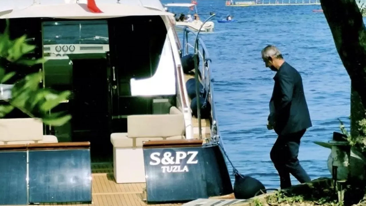 Fenerbahçe'de İsmail Kartal sürprizi! Basına sızan karede dikkat çeken detay - 1. Resim