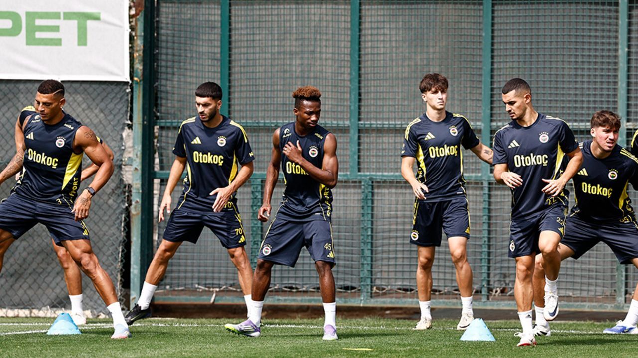 Gençlerbirliği - Fener maçı saat kaçta, şifreli mi, hangi kanalda? İşte muhtemel 11'ler Gençlerbirliği - Fener maçı saat kaçta, şifreli mi, hangi kanalda? İşte muhtemel 11'ler