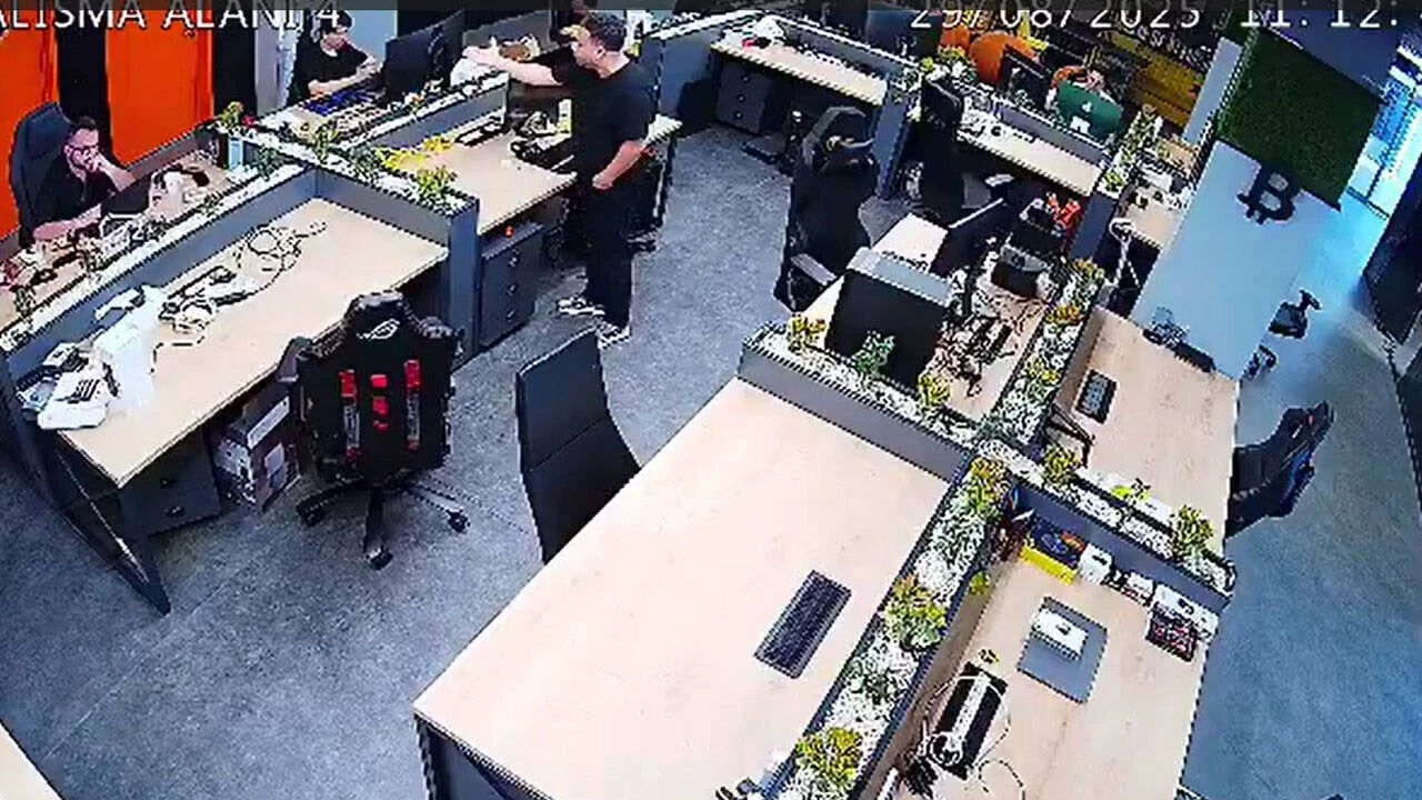 Hakkı Alkan Samet Jankovic olayı ne? - 3. Resim