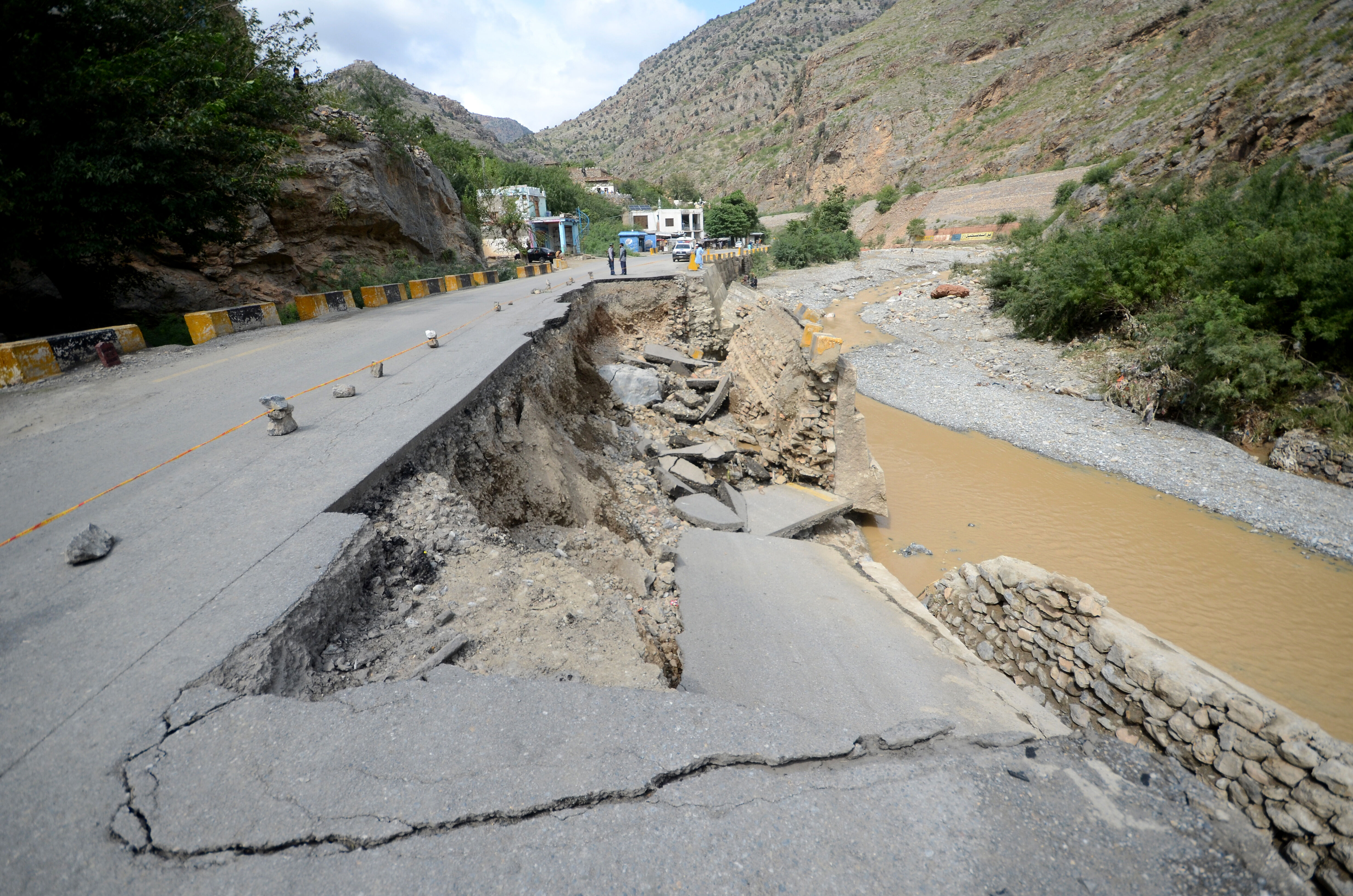 Afganistan'daki depremde kaç kişi öldü? İşte son depremin bilançosu, yüzlerce can kaybı... - 5. Resim