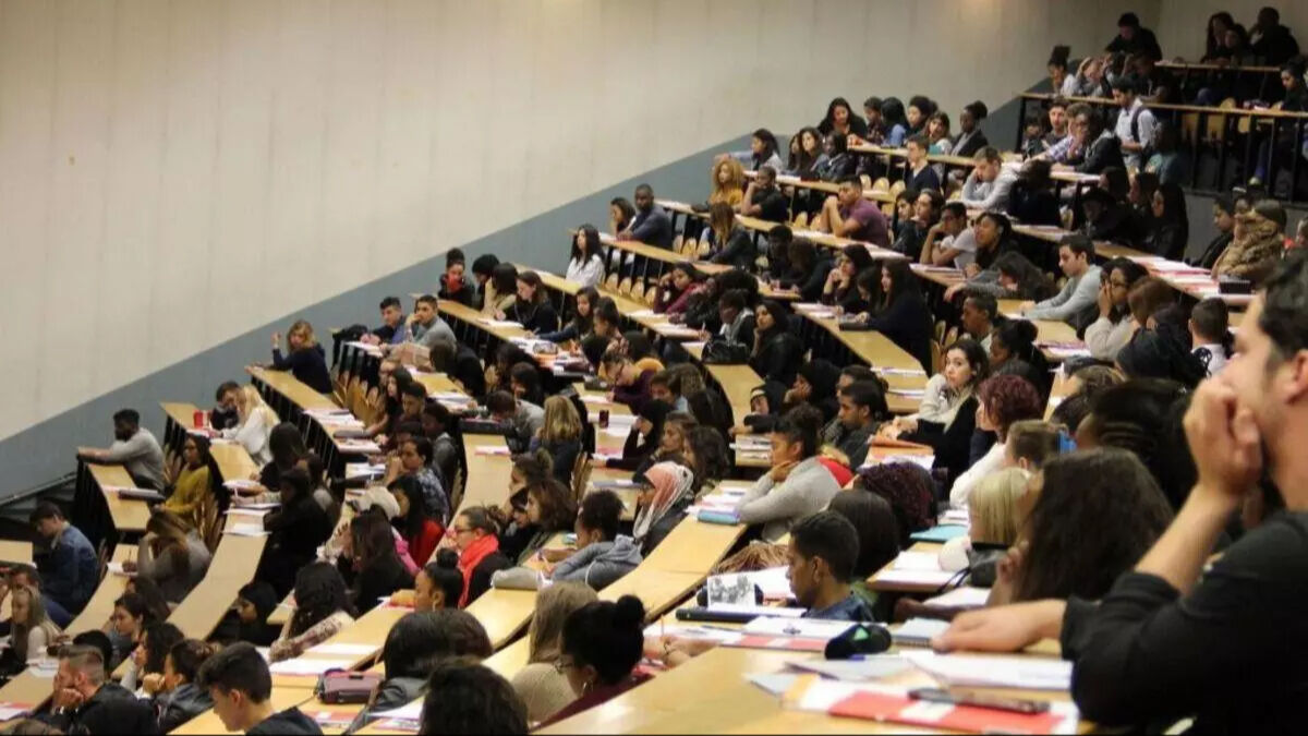 E Kayıt yaptıktan sonra üniversiteye gitmeye gerek var mı? Yükseköğretim Kurulu Başkanlığı üniversite e-kayıt açıklaması - 2. Resim