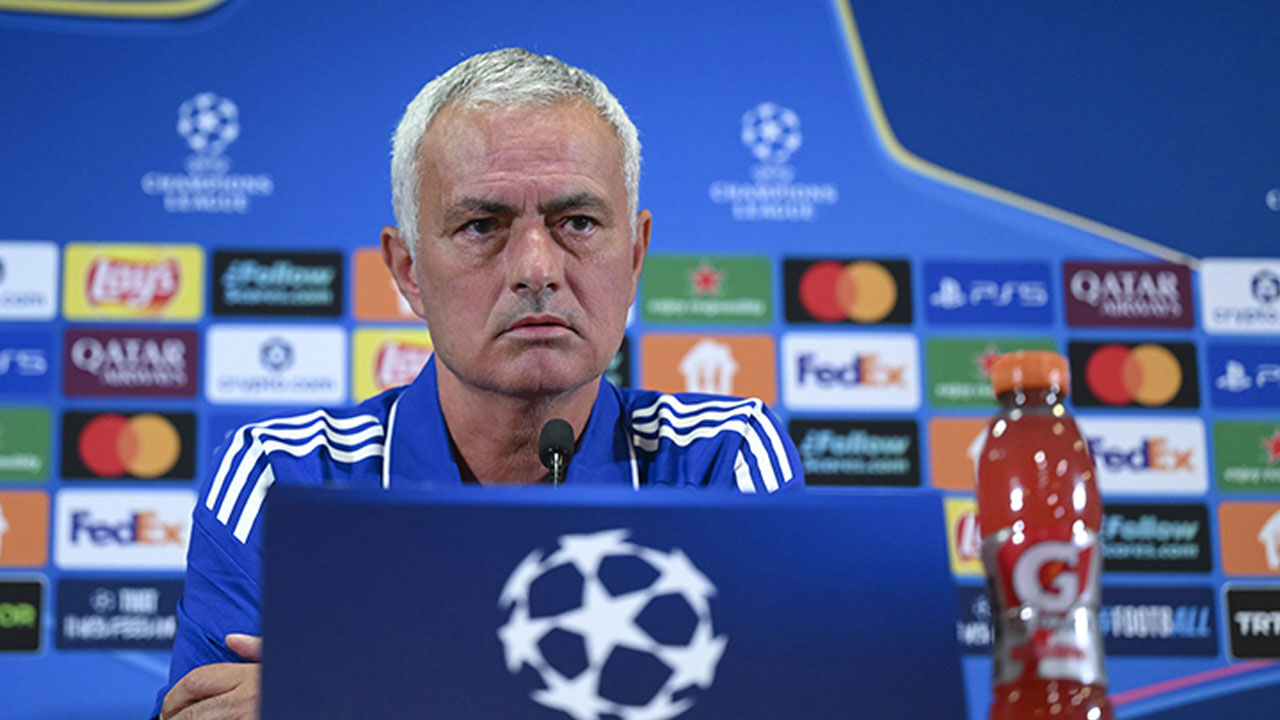 Fenerbahçeli yöneticiden Mourinho'ya şah-mat!