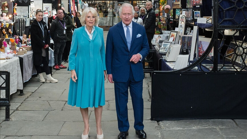 İngiltere Kraliçesi Camilla'nın gençliğinde yaşadığı tren olayı gündem oldu: Tacizciyi ayakkabısıyla... - 2. Resim