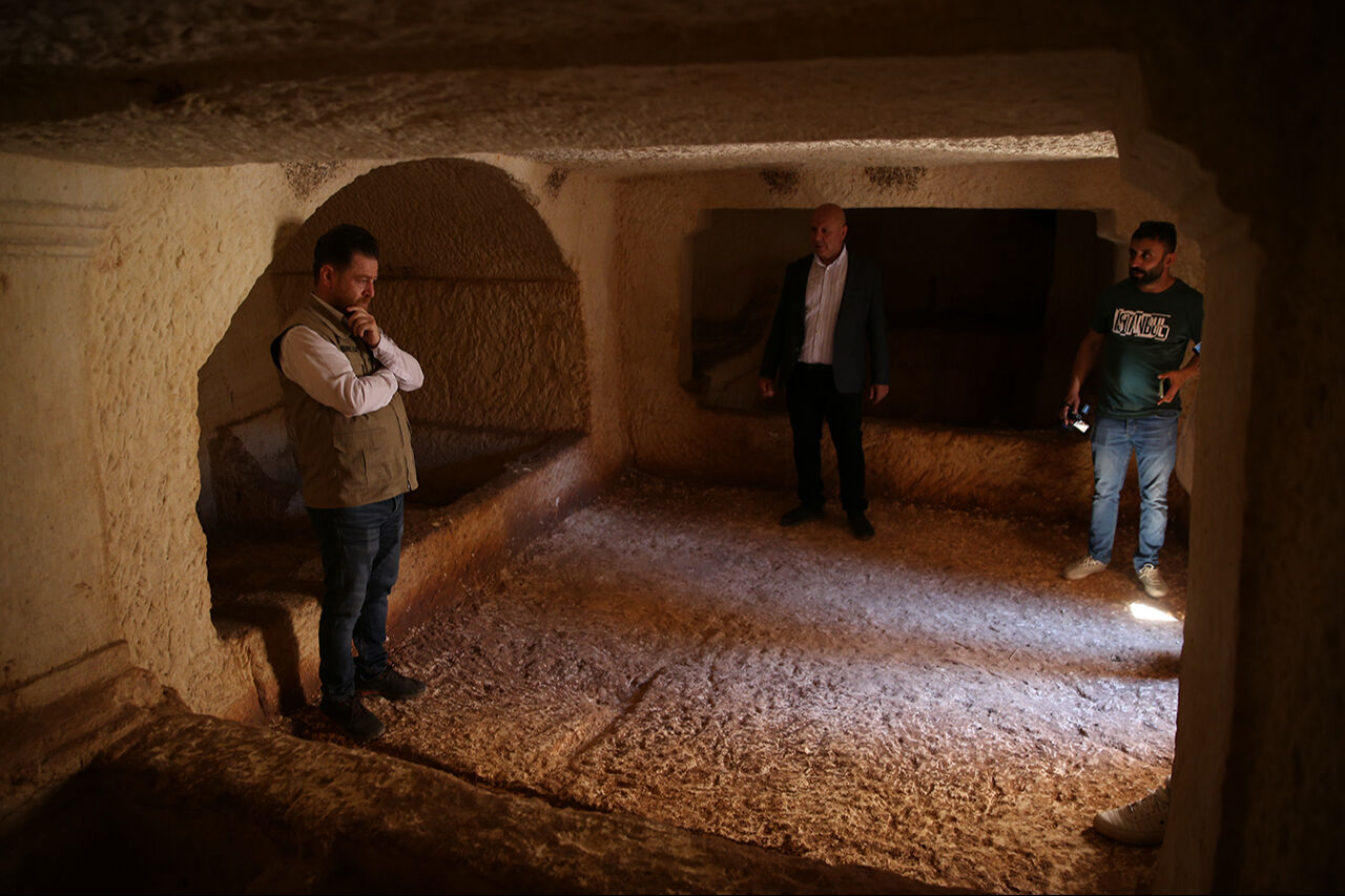 Mezar odasında bulunan figür heyecanlandırdı! Arkeologların karşısına ilk defa çıktı - 3. Resim