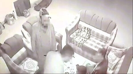 Zabıta döven belediye başkanıyla ilgili yeni görüntüler! Geçen yıl da personelin boğazını sıkmış - 4. Resim