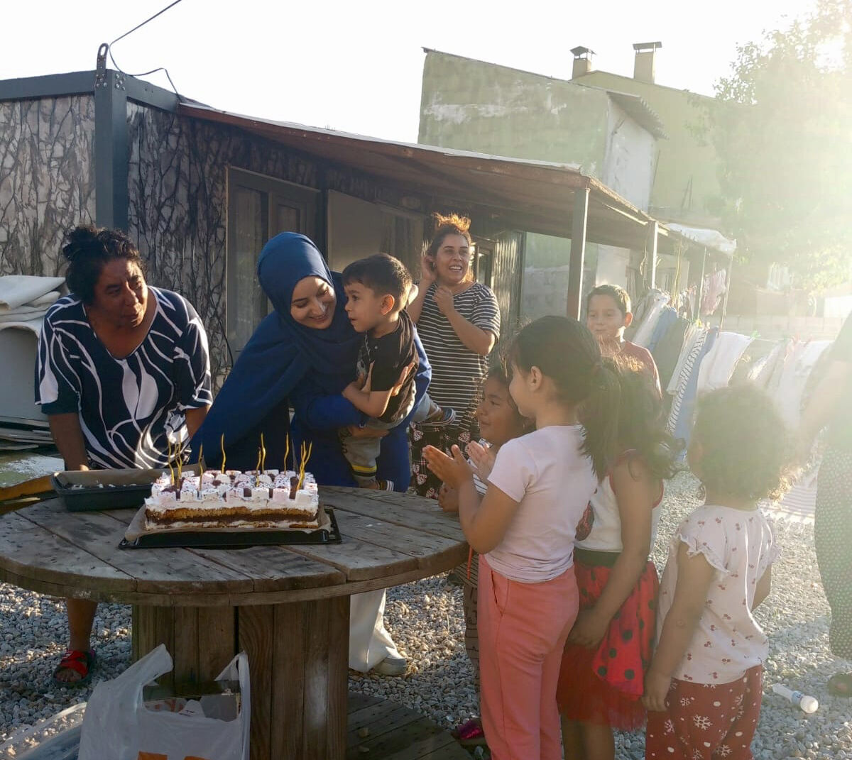 23 yaşına kadar yaptıkları çocuklara ilham oldu! Kurduğu 10 kütüphaneyi şehitlere ithaf etti - 4. Resim