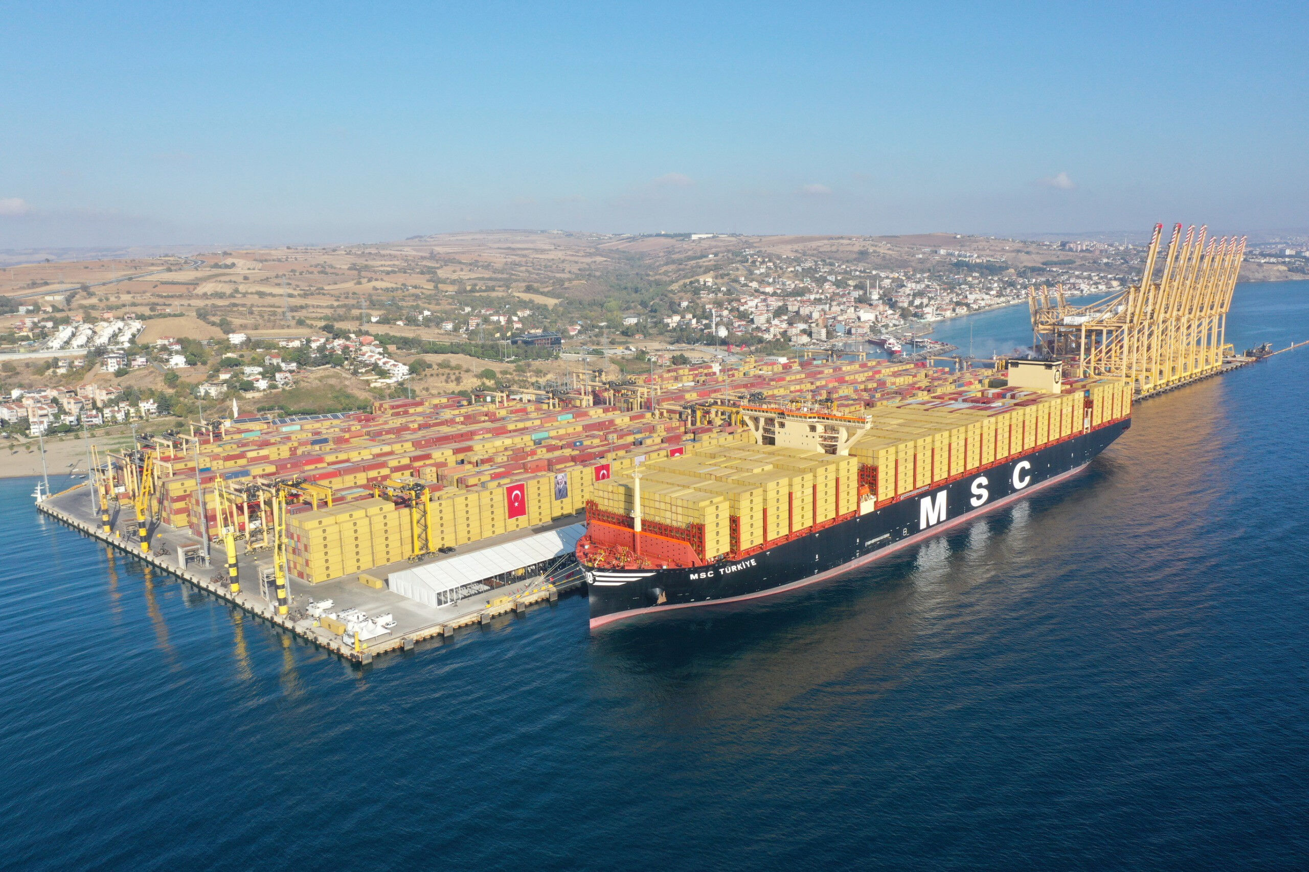 Bakan Uraloğlu a&ccedil;ıkladı! T&uuml;rkiye'den 5 liman d&uuml;nya sıralamasında: En fazla konteyner elle&ccedil;leyen 100 Limanı 2025 Listesi - 3. Resim