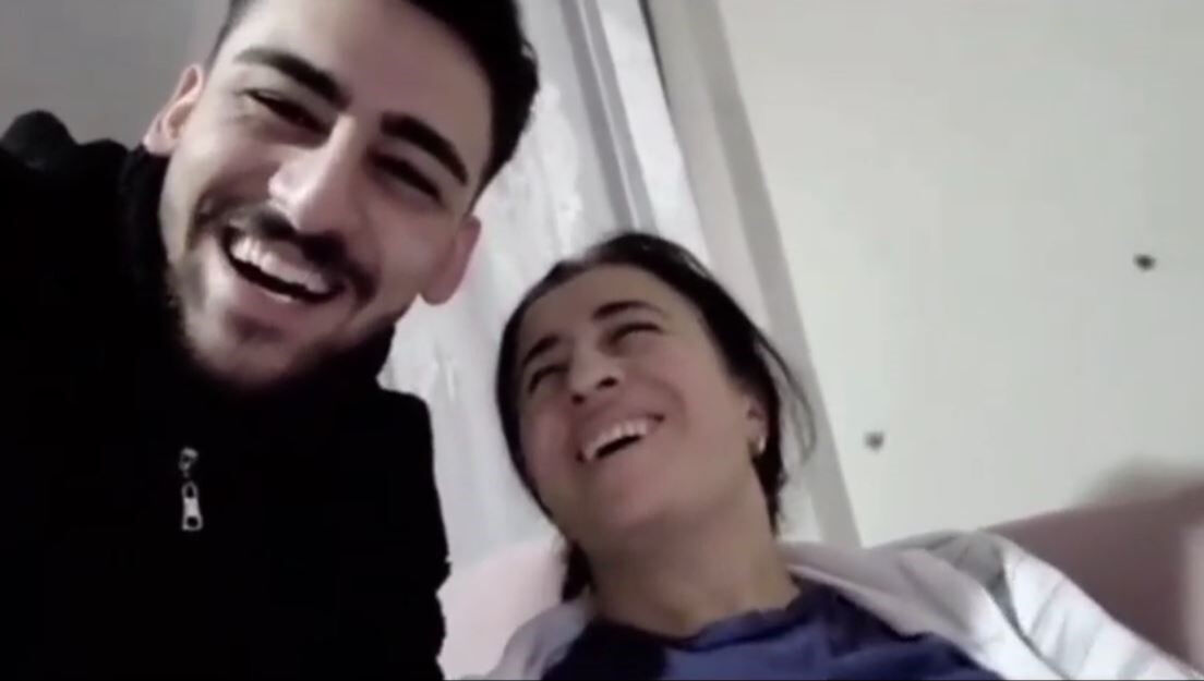 Evde boğazları kesilmiş halde bulunmuşlardı! 2 kardeşin ölmeden önce çektiği video yürek yaktı - 2. Resim