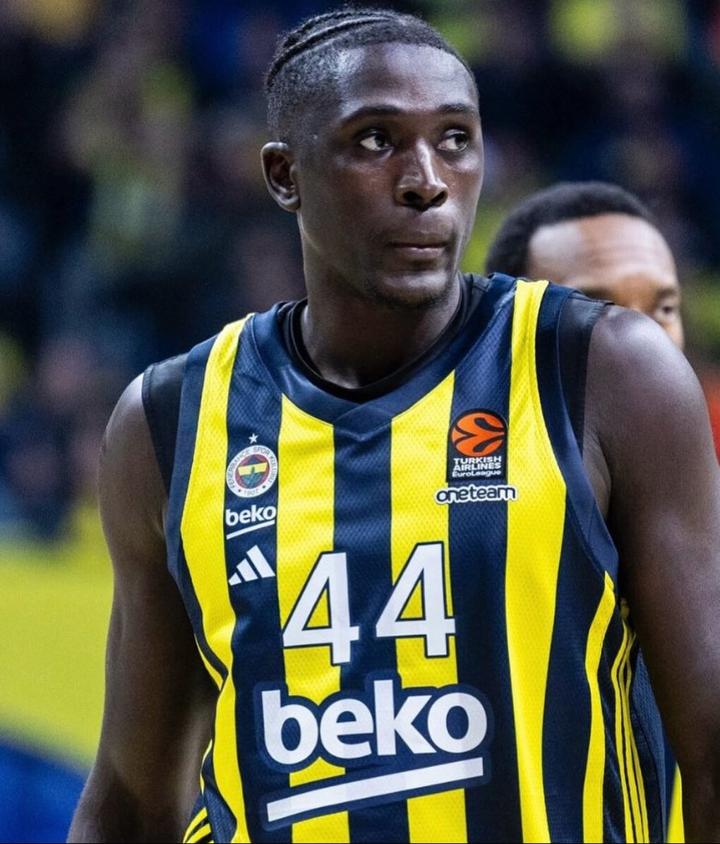 Fenerbahçe'de sakatlık şoku: Aylarca forma giyemeyecek - 1. Resim