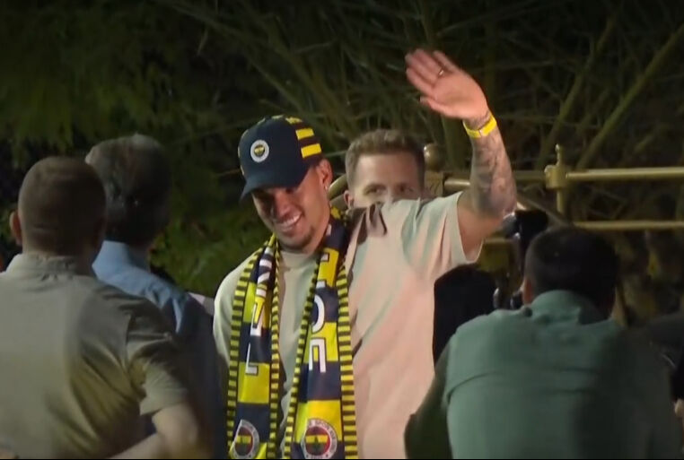 Fenerbahçelilerin beklediği transfer gerçekleşti! Ederson, İstanbul'a geldi - 1. Resim