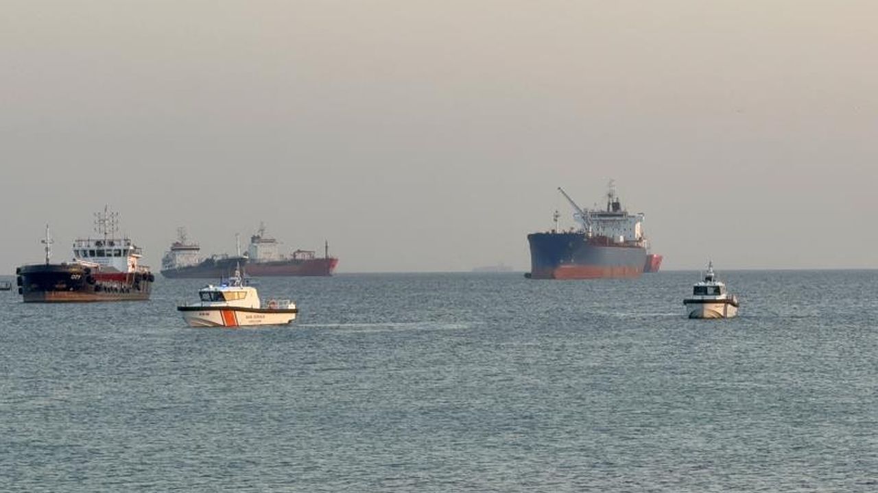 İstanbul'da denizde parçalanmış ceset ihbarı polisi harekete geçirdi, gerçek ise çok başka çıktı İstanbul'da denizde parçalanmış ceset ihbarı polisi harekete geçirdi, gerçek ise çok başka çıktı