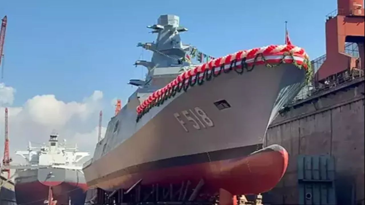 Karadeniz’den Akdeniz’e Türk damgası! TCG Icel denizlerin yeni hakimi oldu Karadeniz’den Akdeniz’e Türk damgası! TCG Icel denizlerin yeni hakimi oldu