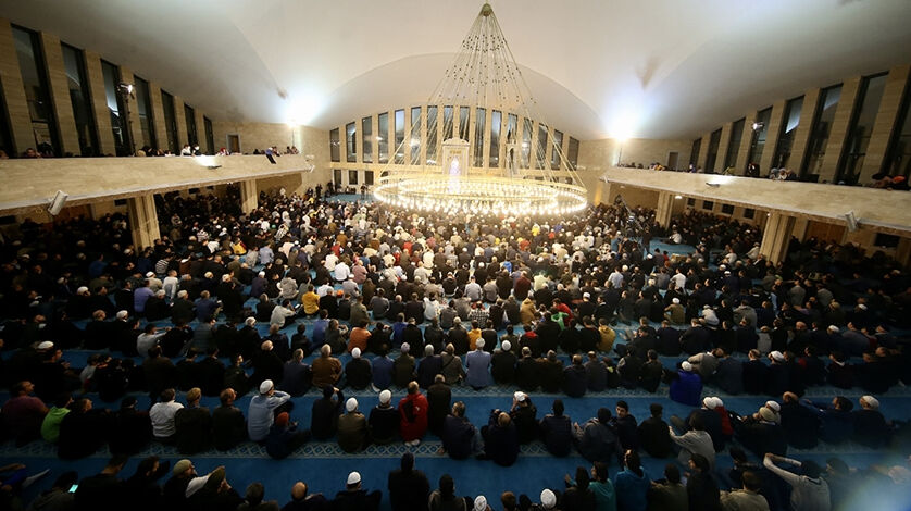 Mevlid gecesi neler yapılır, nasıl ibadet edilir? Mevlid Kandili ibadetleri - 1. Resim