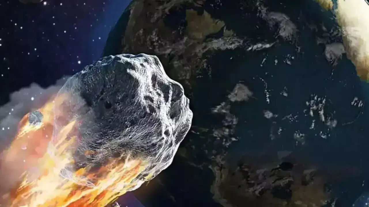 كويكب "قاتل المدن" يقترب! ناسا تحذر: سيمر قريبًا جدًا غدًا - الصورة ١