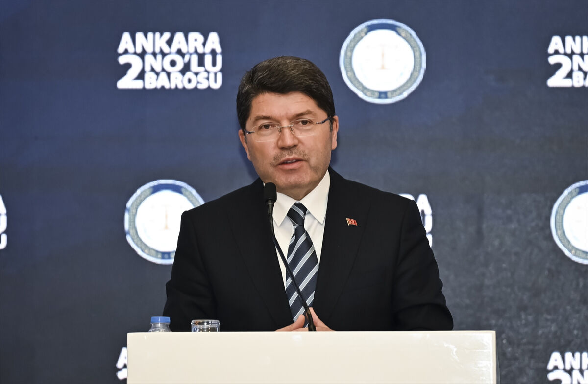 Bakan Tunç'tan, CHP'nin 'kongre' isyanına sert tepki: Sizin delegeniz açtırdı davayı! - 1. Resim