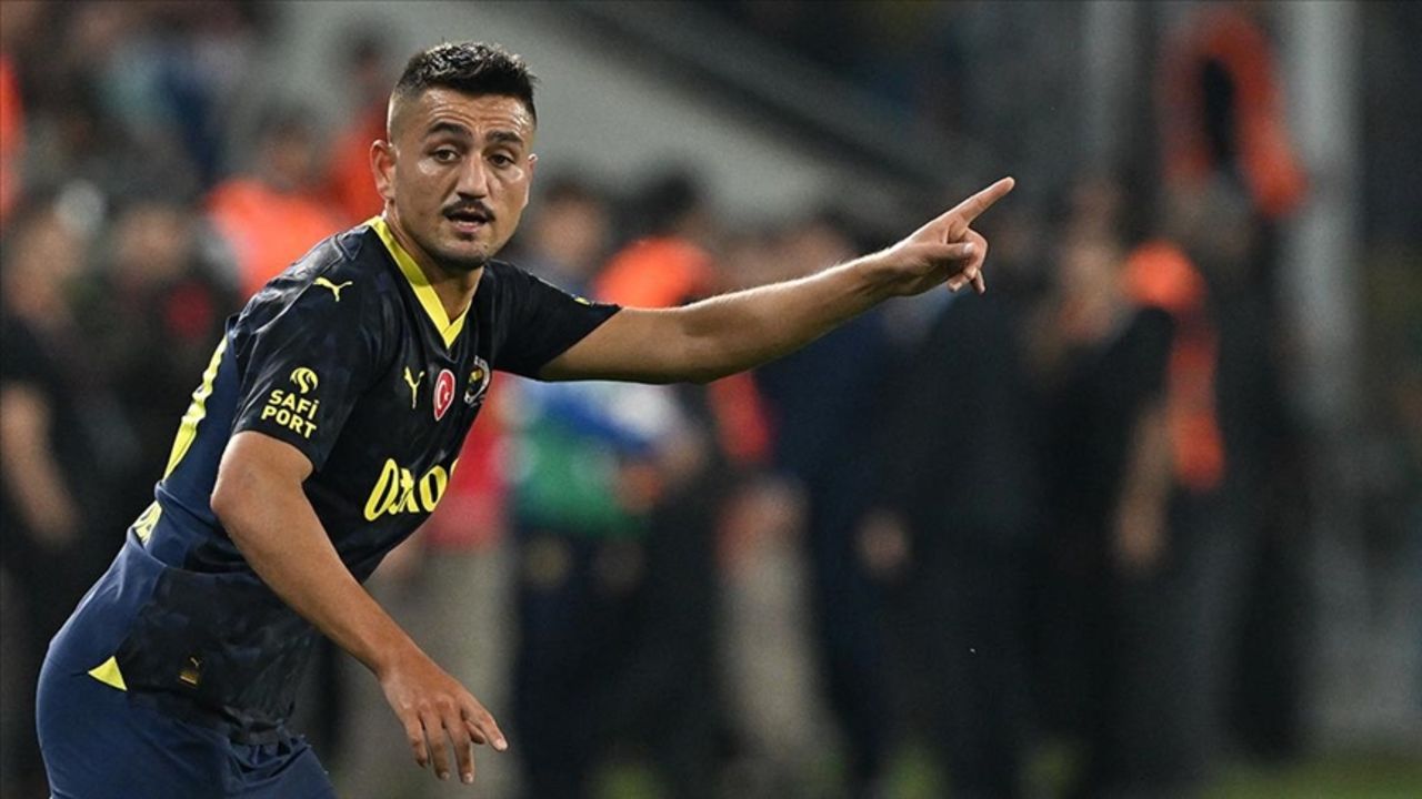 Cengiz Ünder'e Beşiktaş'tan teklif: Yıldız isim kararını verdi Cengiz Ünder'e Beşiktaş'tan teklif: Yıldız isim kararını verdi