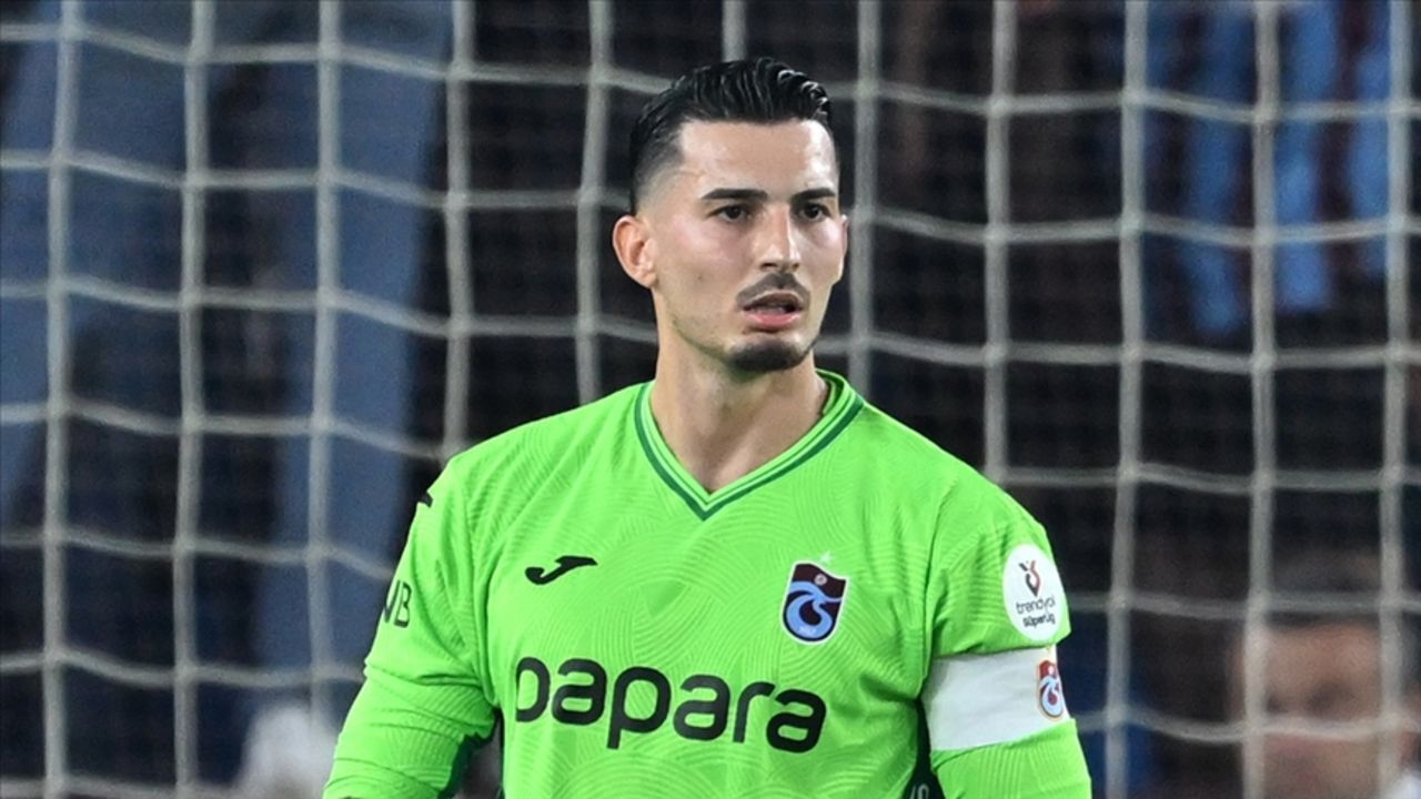 Değer miydi? Trabzonspor'da Uğurcan Çakır'ın satışı tartışma konusu... Değer miydi? Trabzonspor'da Uğurcan Çakır'ın satışı tartışma konusu...