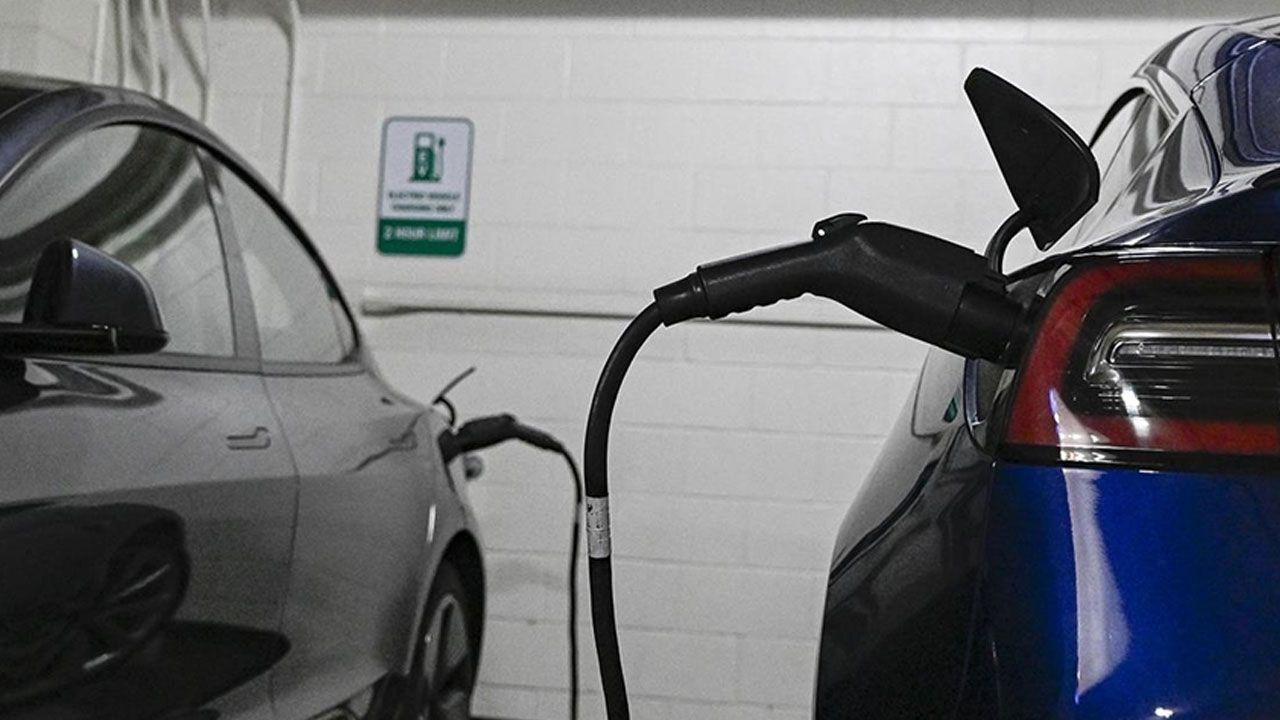 Elektrikli araçlarda gizli tehlike! Tam 'bitti' derken yeniden başlayabilir Elektrikli araçlarda gizli tehlike! Tam 'bitti' derken yeniden başlayabilir