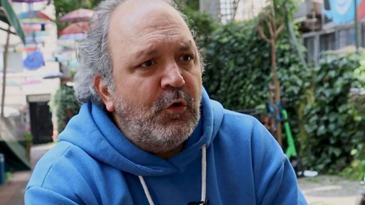 Fazilet Onat kimdir, ne iş yapar? Cezmi Baskın olayı merak ediliyor Fazilet Onat kimdir, ne iş yapar? İfşa sonrası merak konusu oldu - 1. Resim