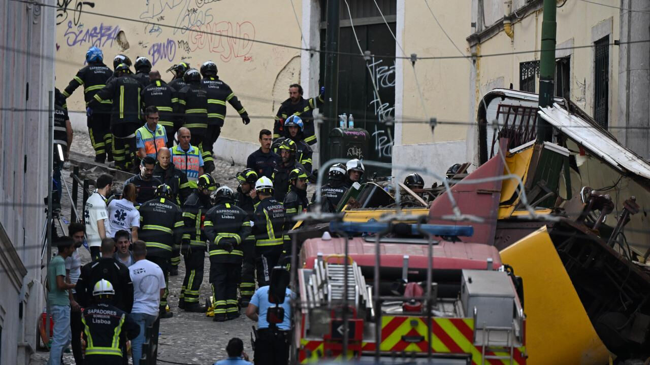 Füniküler faciasında can pazarı! Portekiz’deki kazada 15 kişi öldü - 1. Resim