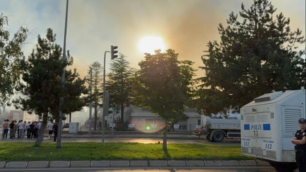 Kayseri'de yangın nerede çıktı? Kayseri'de OSB yangınında son dakika gelişmesi - 1. Resim