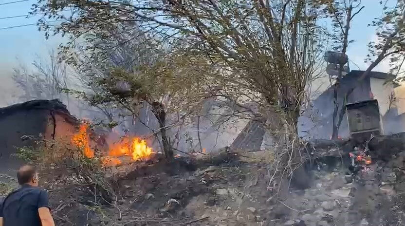 Tunceli'de korkutan orman yangını! Ekipler seferber oldu - 1. Resim