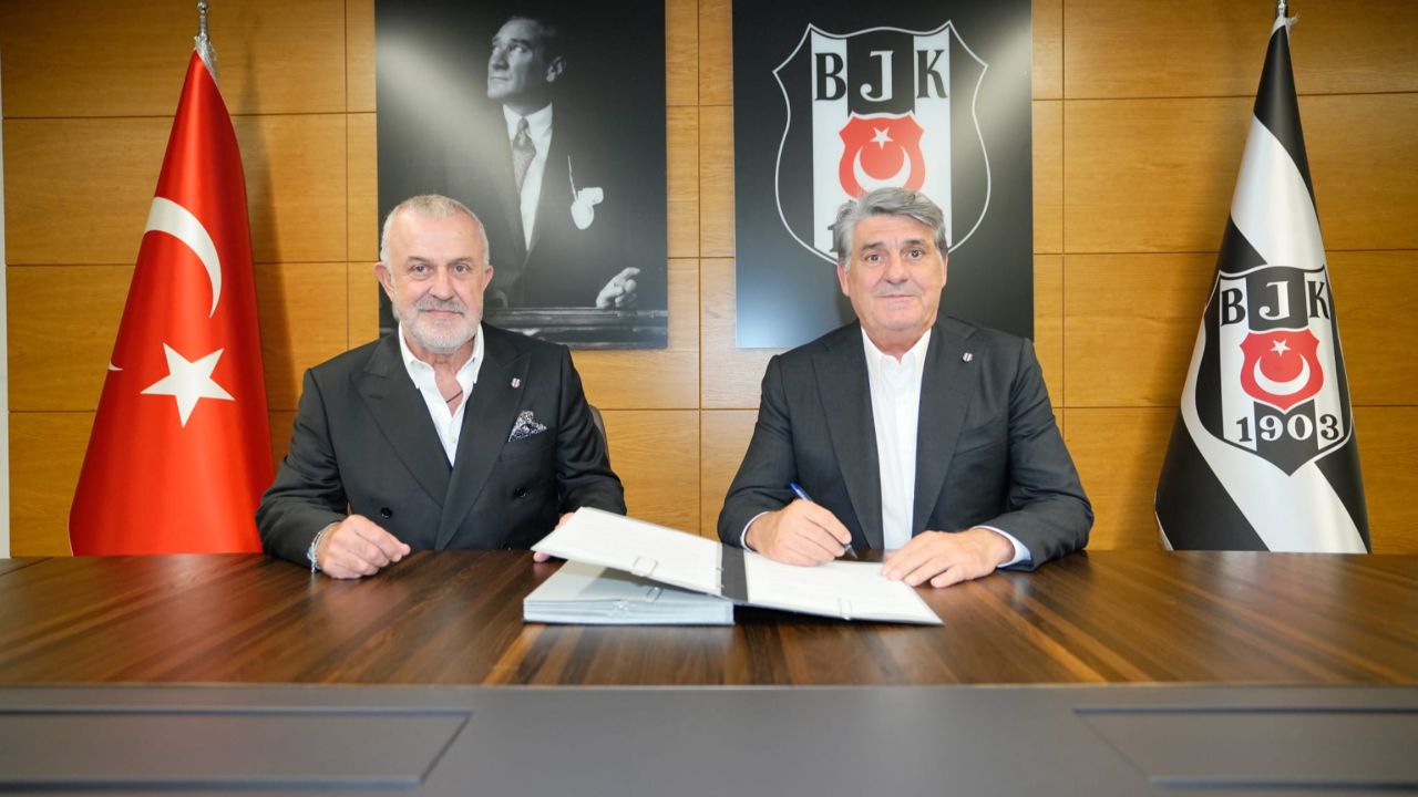 Ürkmezgil’den lokal ve müze sözü! "Beşiktaş'ta camianın birliği güçlenecek" Ürkmezgil’den lokal ve müze sözü! "Beşiktaş'ta camianın birliği güçlenecek"