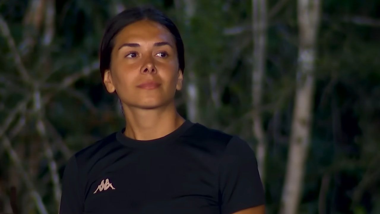 Yüzünü sır gibi saklıyordu… Survivor Kardeniz Kılıç evlendi, işte düğünden kareler Yüzünü sır gibi saklıyordu… Survivor Kardeniz Kılıç evlendi, işte düğünden kareler