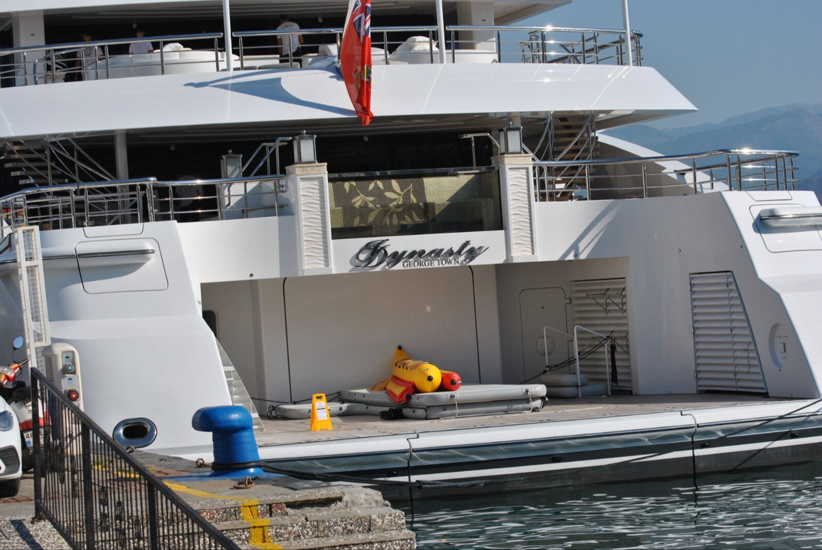 25 milyon TL'ye 450 ton akaryakıt aldı! Kazak milyarderin "y&uuml;zen sarayı" Fethiye'de - 3. Resim