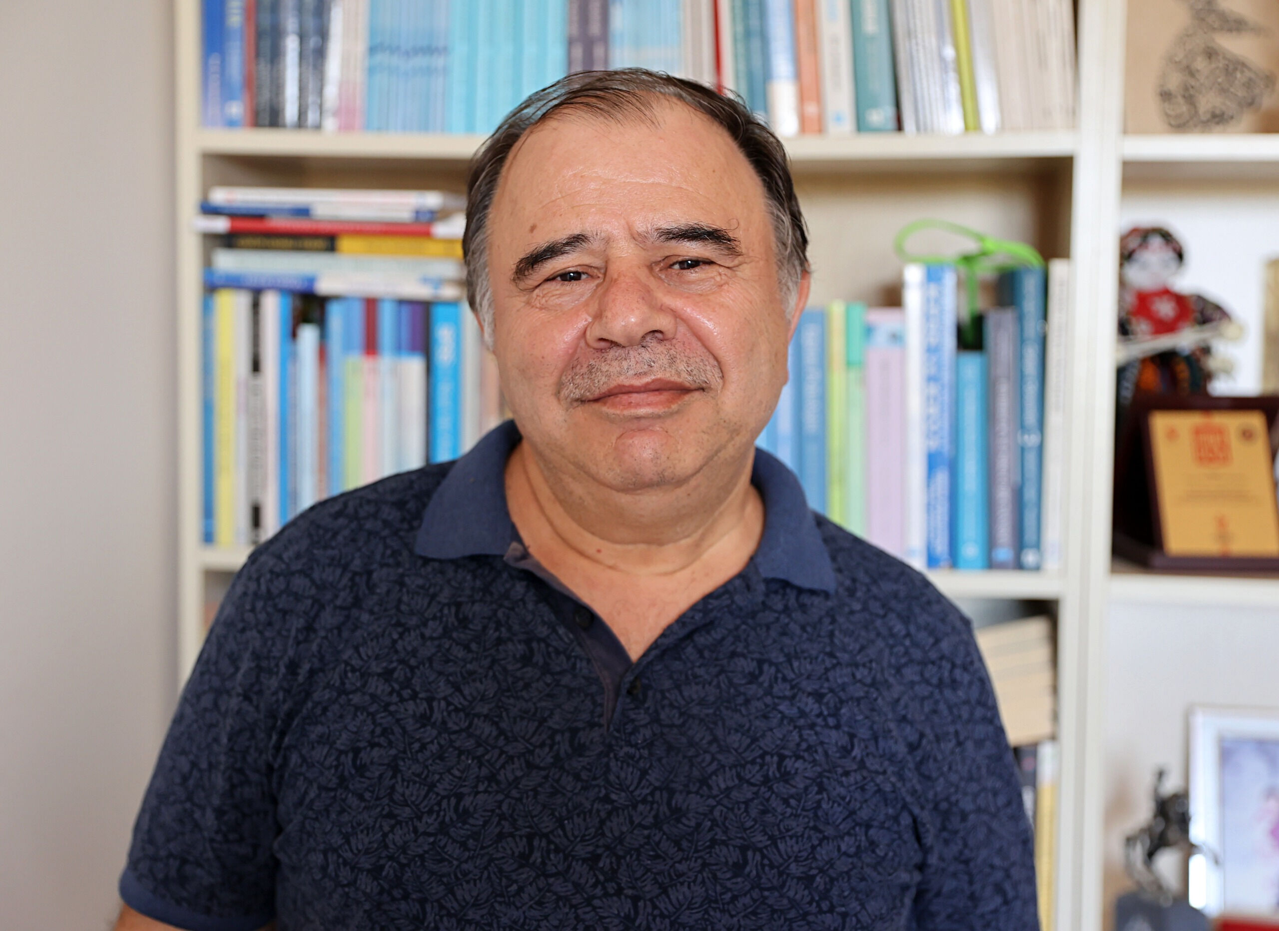 Aileler dikkat! Cep telefonuyla başı dertte olan anne babalara uzmanlardan çözüm yolları - 2. Resim