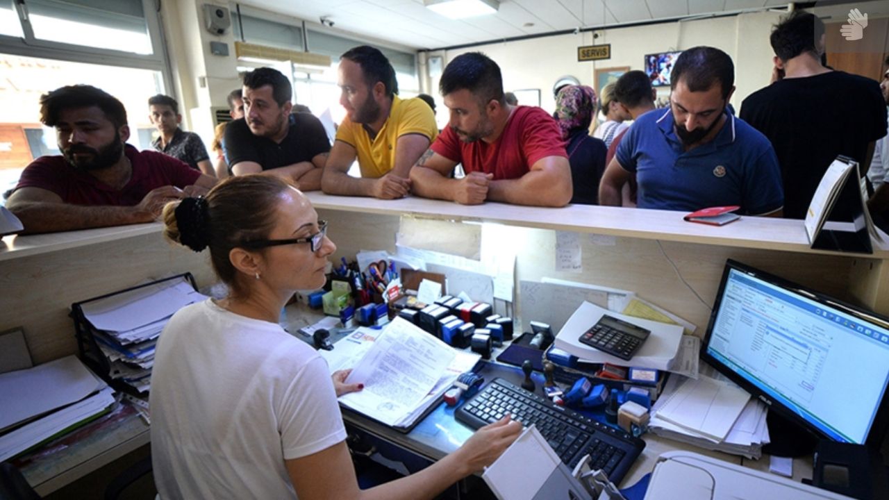 Cumartesi noter açık mı? 2025 yılı çalışma durumu merak konusu oldu Cumartesi noter açık mı? 2025 yılı çalışma durumu merak konusu oldu