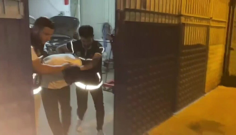 Dükkanında yüklü miktarda uyuşturucu bulundu! Kendisini 