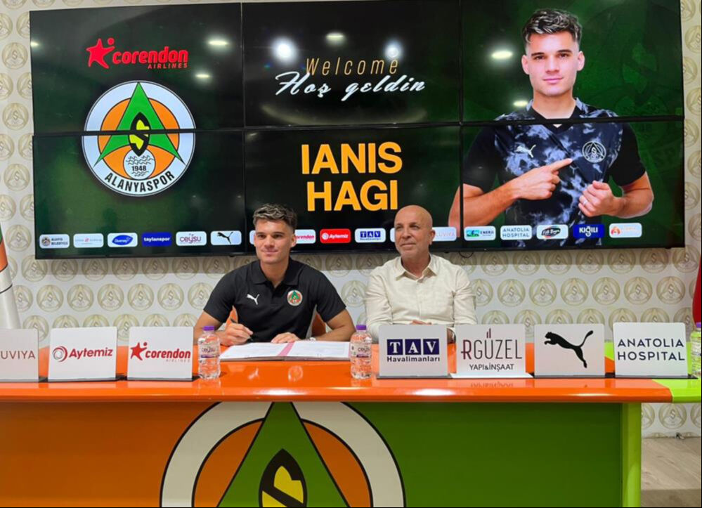 Efsanenin oğlu Süper Lig'de! Hagi'den 2 yıllık imza: Doğduğum yere geldim - 4. Resim